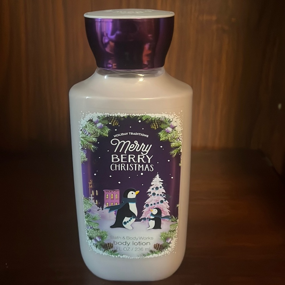 Bath and Body Works Body Lotion: Merry Berry Christmas